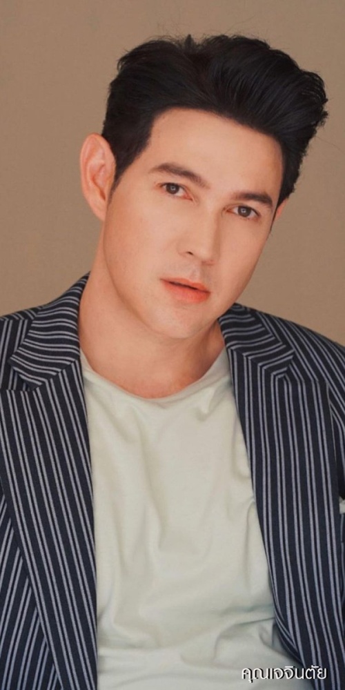 脸部和颈部的提升和抽脂